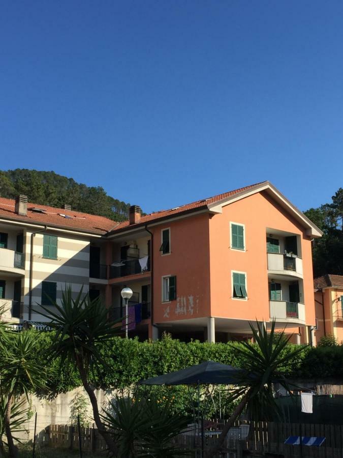 Smeraldo Levanto Exteriör bild